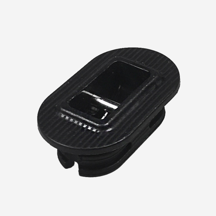 Black leash plug with collar - metal bar