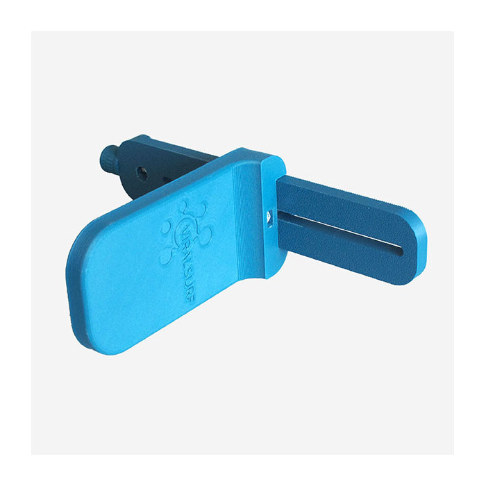 Graduated marking gauge with adjustment wheel