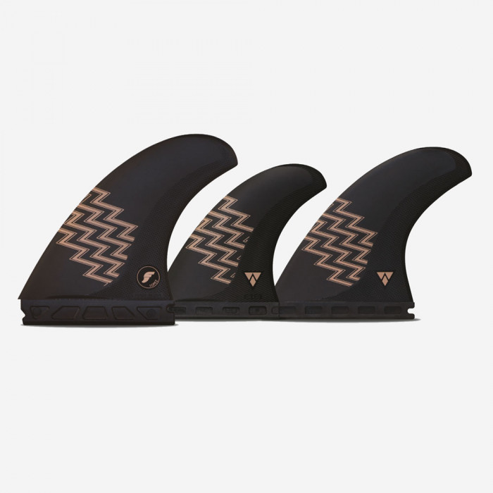 Dérives 5-fins - Gerry Lopez ALPHA series Carbon Sand 5-fins Set - taille L, FUTURES.